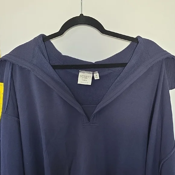 Torrid Super Soft Fleece in Deep Blue Size 22 - Picture 2 of 9